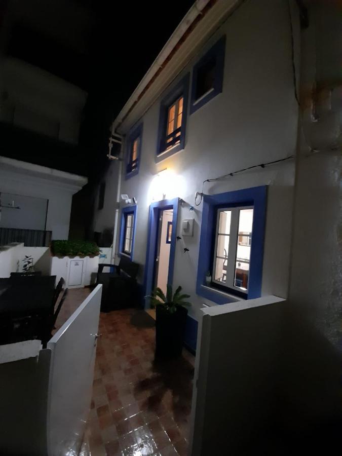 فيلا A Casinha Do Pescador نازاريه المظهر الخارجي الصورة